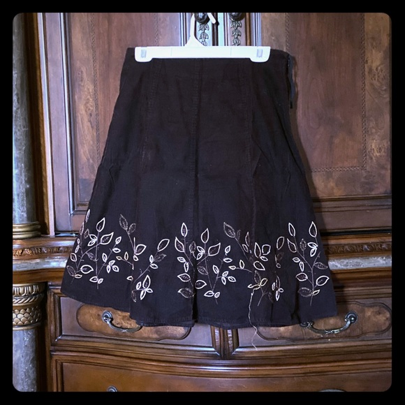 Jones New York Dresses & Skirts - Knee length skirt